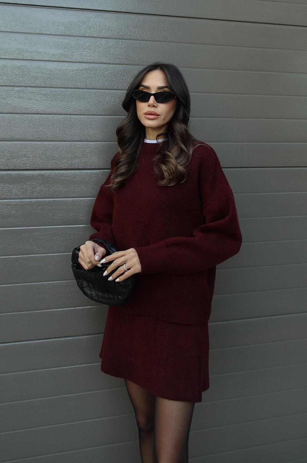 Women’s Knitted Set | Elegant Style | O-Neck Sweater & Mini Skirt | Polyester