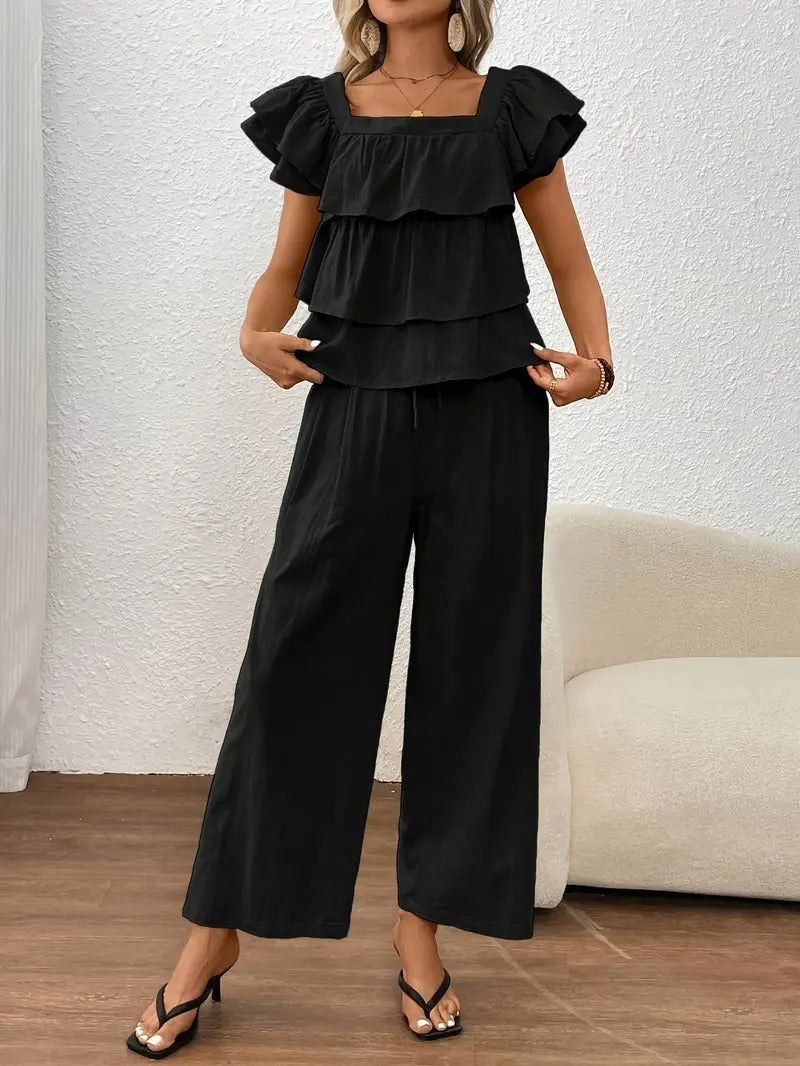 Women set | Comfortable Fit & Practical Pockets | Summer V-Neck Blouse & Woven Trousers in Polyester