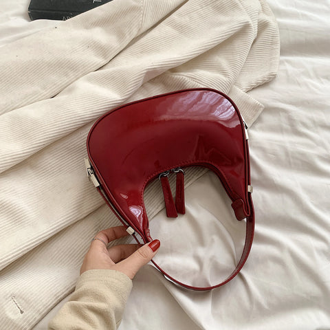 Women's Handbag | Half-Moon Shape | Vintage & Luxurious | PU Leather Red