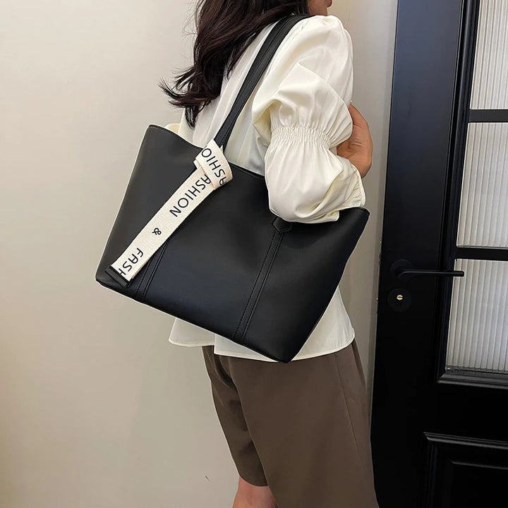 Women's Shoulder Bag | Large Capacity | Retro Design | PU Leather Shoulder Bag