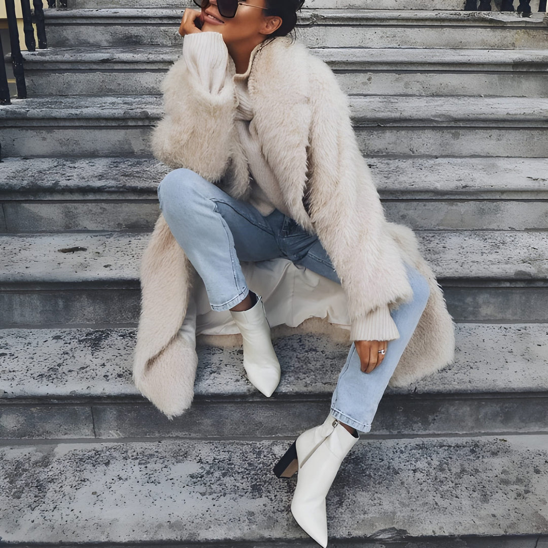 Women’s Long Faux Fur Coat | Warm & Woolly | Chic Design | Ideal for Autumn & Winter