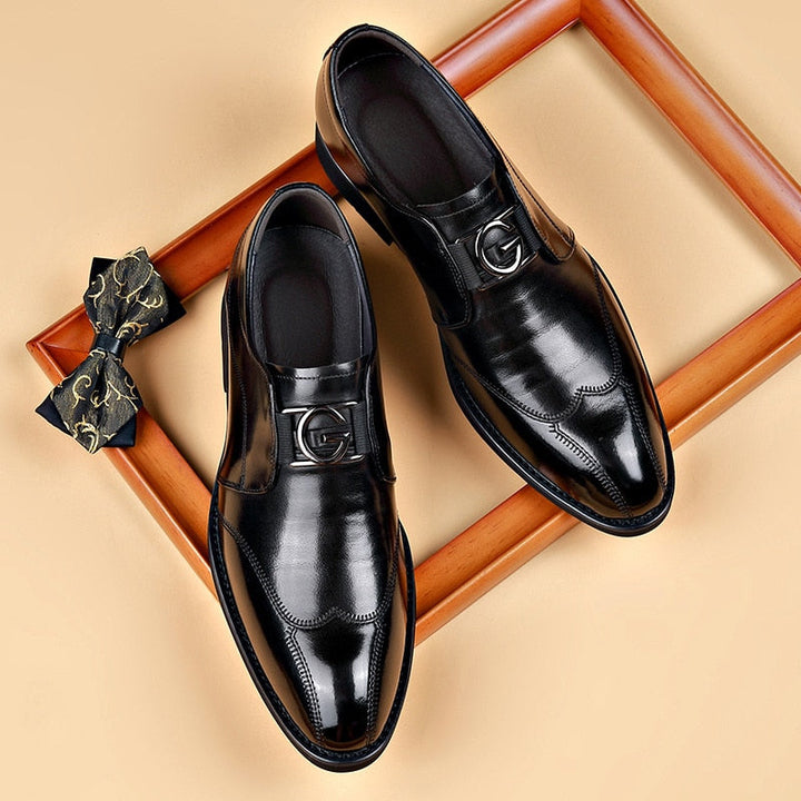 Men’s Shoe | Leather Brogue Loafer | Pointed Toe & Classic Design | Genuine Leather