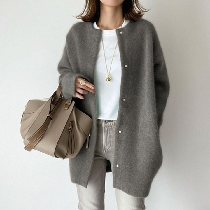Women’s Coat | Loose Fit | Elegant Button-Front Design