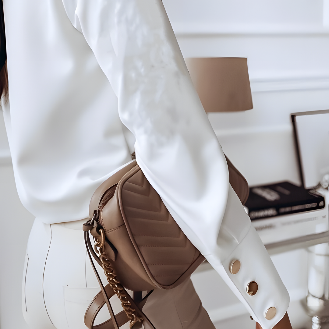Women’s Button-Down Shirt | Casual Fit & Elegant Detail | Flattering Everyday Style | Cotton Blend