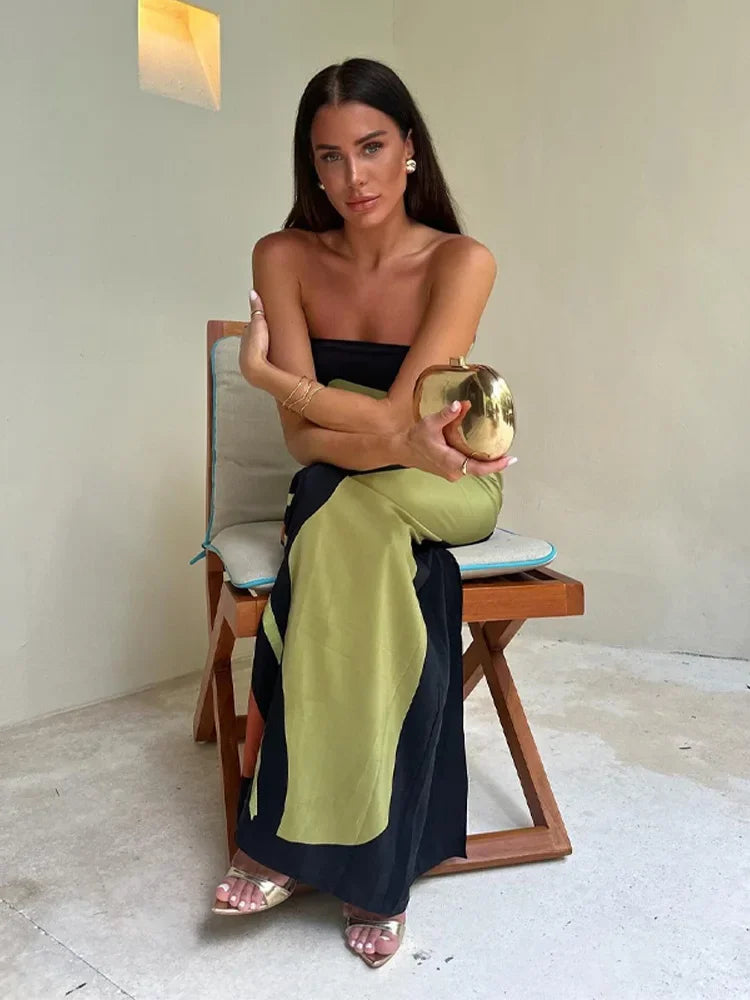 Women's Strapless Dress | Eye-Catching Print | Elegant Fit | Lightweight Fabric