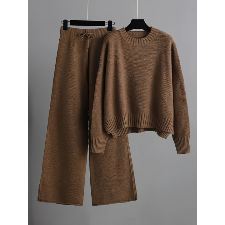 Women’s Set | Relaxed Fit Clothing | Jumper & Trouser Outfit