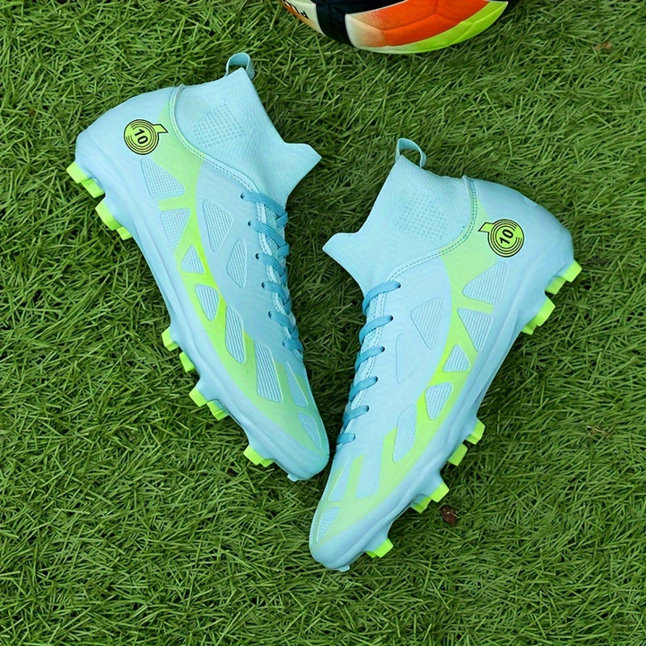 Men’s Shoes | Football Training Cleats | Powerful Grip for Matches