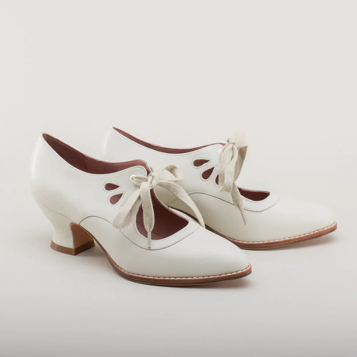 Women’s Shoes | Closed Toe Design | Vintage Style