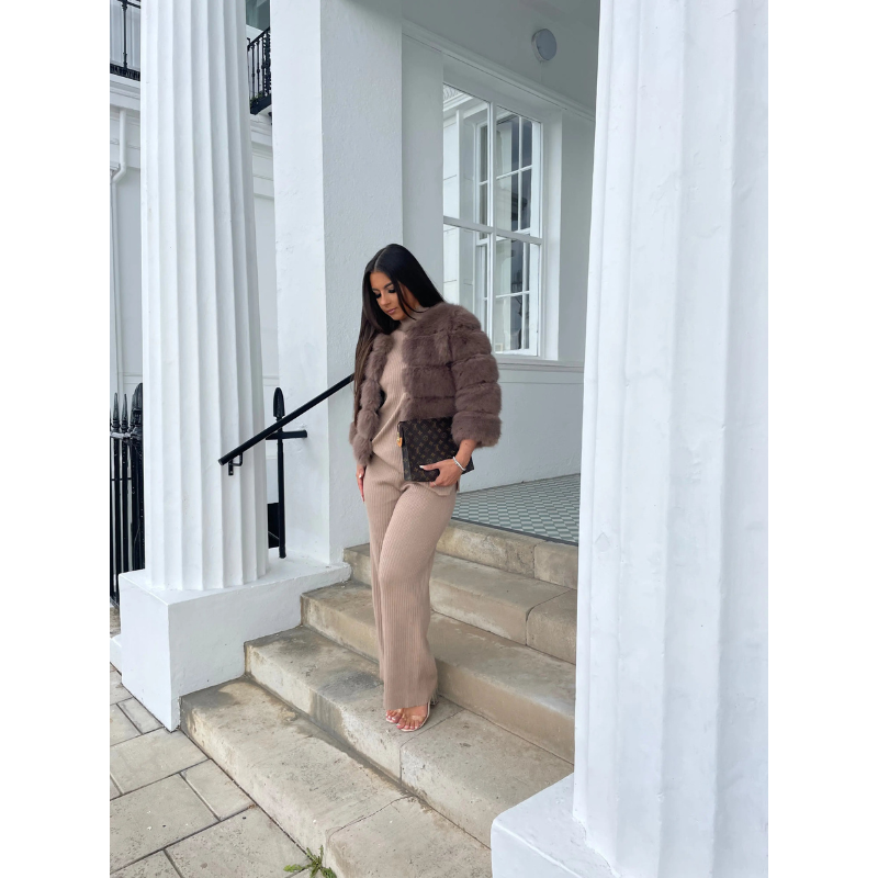 Fluffy Jacket Womens | Elegant Short Design | Modern Clothing Fashion