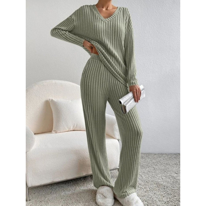 Women’s Set | Ribbed Clothing Style | V-Neck Lounge Set
