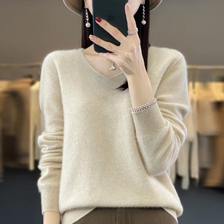 Women’s Knitted Jumper | V-Neck & Long Sleeve | Warm Soft fabrc