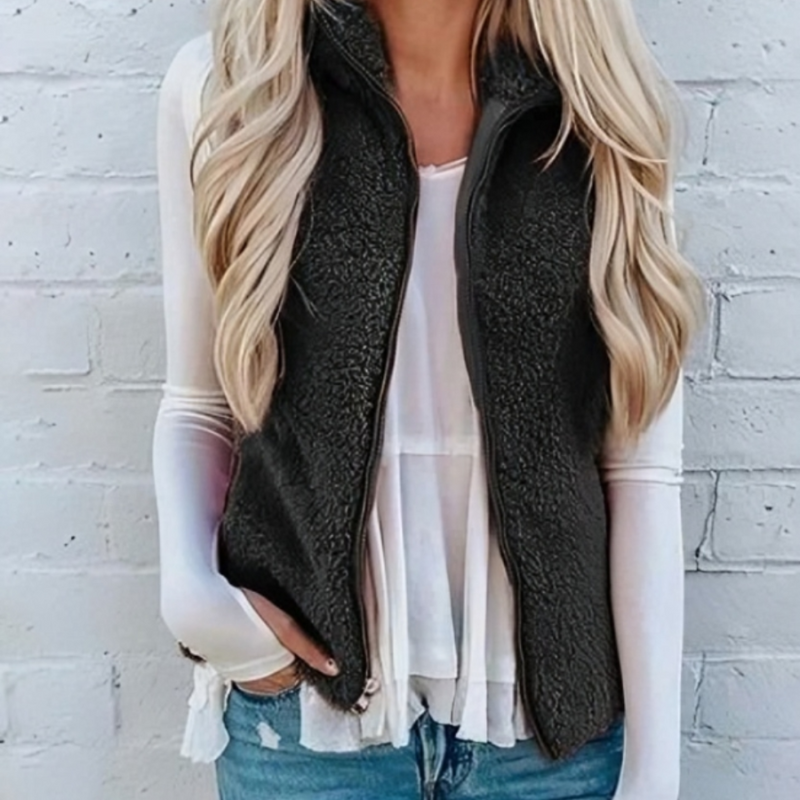 Gilet Womens | Winter Clothing | Zip Front Design
