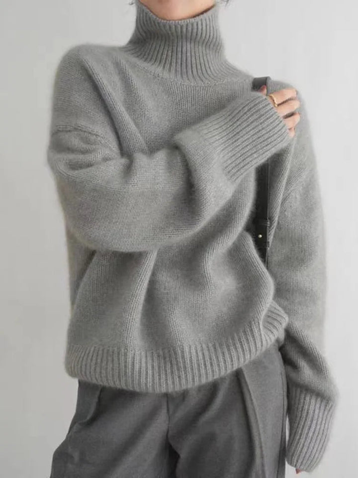 Knitted Jumper for Autumn | High Neck & Long Sleeve Model | Loose Knit Jumper | Solid Colour Design