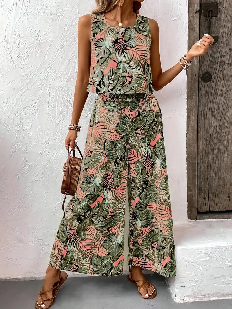 Women set | Floral Maxi Dress & Round Neck | Summery & Colourful | Light & Chic Holiday Look
